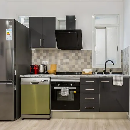 4br - 2bh 2 Min From Sagrada Familia Apartment *