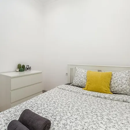 4br - 2bh 2 Min From Sagrada Familia Appartement *
